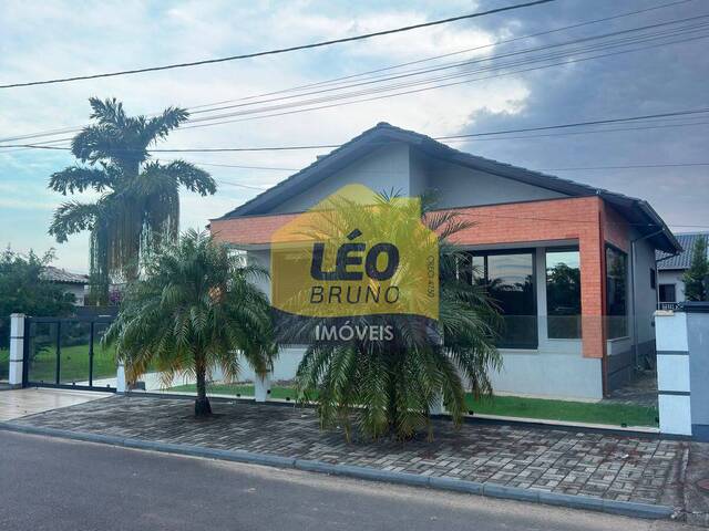 #2566 - Casa para Venda em Forquilhinha - SC - 2