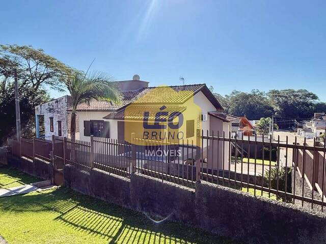 #2586 - Casa para Venda em Criciúma - SC - 3