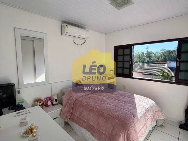 #2586 - Casa para Venda em Criciúma - SC - 2