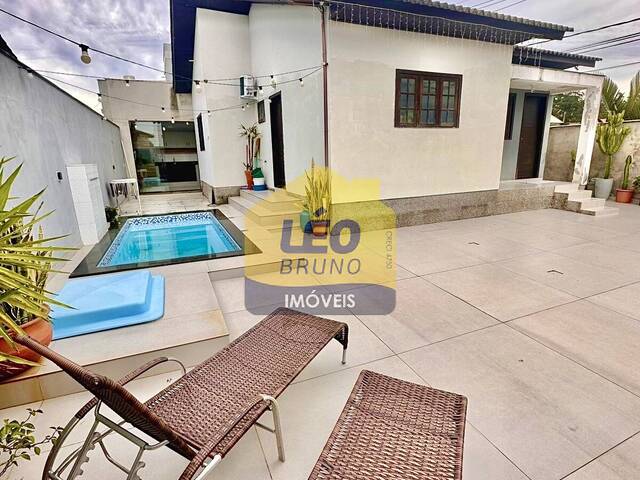 #2587 - Casa para Venda em Criciúma - SC - 2