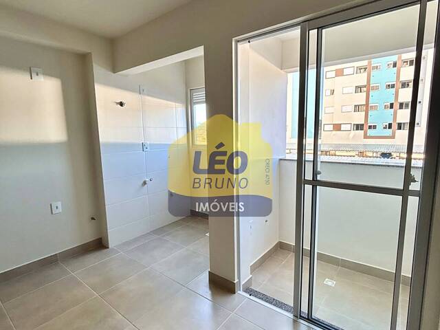 #2595 - Apartamento para Venda em Criciúma - SC - 2