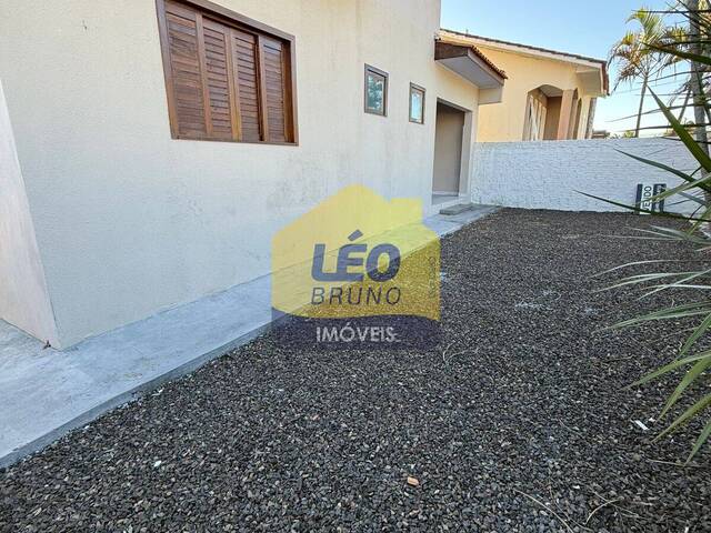 #2561 - Casa para Venda em Criciúma - SC - 2