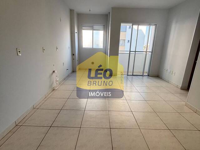 #2650 - Apartamento para Venda em Criciúma - SC - 3